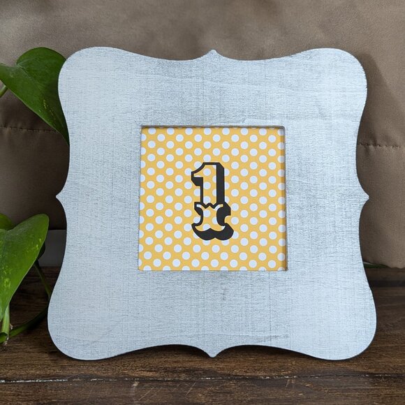 Silver Square Wooden Table Number / Picture Frame (Qty = 20) - Picture 1 of 4